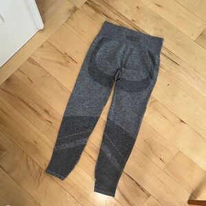 PINK Victoria's Secret Gray Leggings